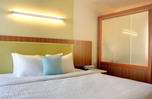 Moosic Hotel | King w/Sofa | SpringHill Scranton | Montage Mountain, PNC Field | 2 Units
