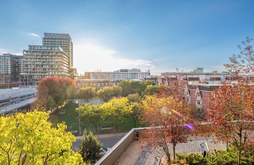 King West Village Condo | King West Sunset Apartment