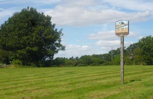 Cockernhoe Hotel | King William