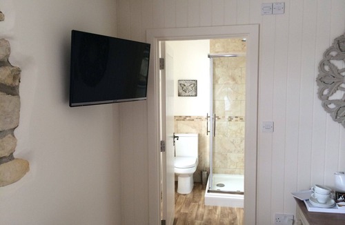 Tunley Bed & Breakfast | King William inn