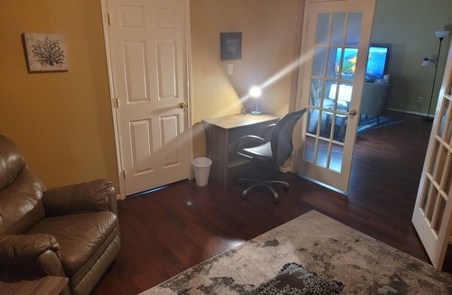 Atascocita House | KingBeds 4-BRM Health/Wellness handicap home w gym