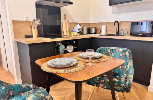 Nord-Saint-Martin Apartment | KingDom, joli studio RENNES Anatole France