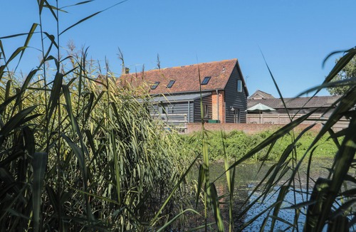 South Leigh Cottage | Kingfisher, 2 The Old Stables