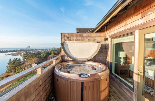 Pacific City House | Kingfisher-Amazing views, lux home, hot tub, and clubhouse in Pacific City.