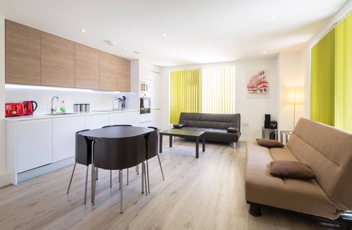 Cambridge Apartment | Kingfisher Cambridge Central Apartment