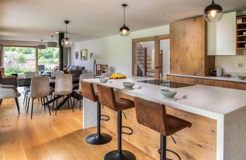 Market Drayton House | Kingfisher Forge