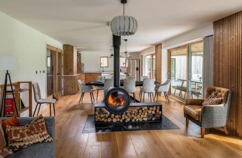 Market Drayton House | Kingfisher Forge