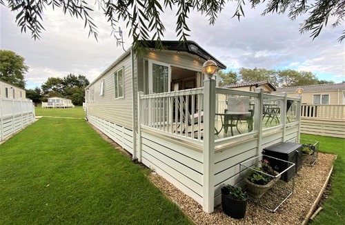 South Cerney House | Kingfisher