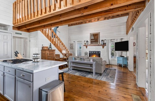 Murphy Cabin | kingisher river cabin