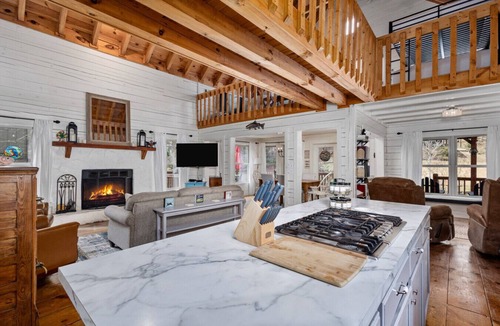 Murphy Cabin | kingisher river cabin