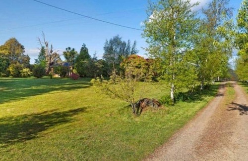 Pheasant Creek House | Kinglake National Park & Waterfalls