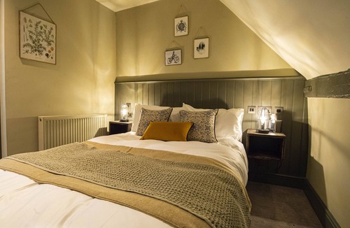 Stansted Hotel | Kings Arms Hotel