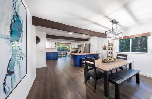 Kings Beach Ski Chalet | Kings Beach - Large groups - Close to beaches and skiing