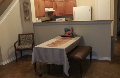 San Antonio House | Kings CASTLE:Medical Ctr, SeaWorld, Garage, Backyard, CENTRALLY LOCATED