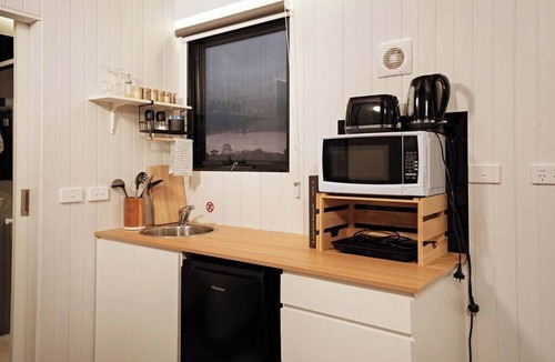 Irymple House | Kings Cottage by Tiny Away