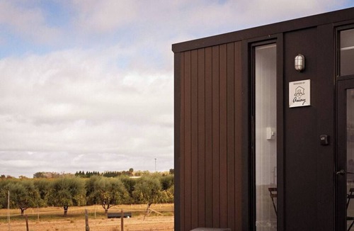 Irymple House | Kings Cottage by Tiny Away