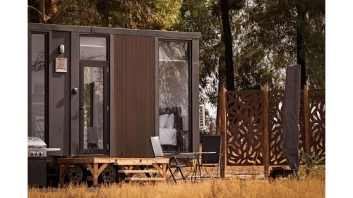 Irymple House | Kings Cottage by Tiny Away