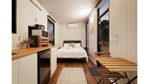 Irymple House | Kings Cottage by Tiny Away