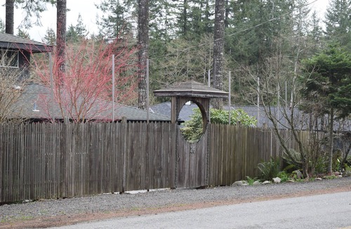 West Hills Cottage | Kings Cove Beach Rental