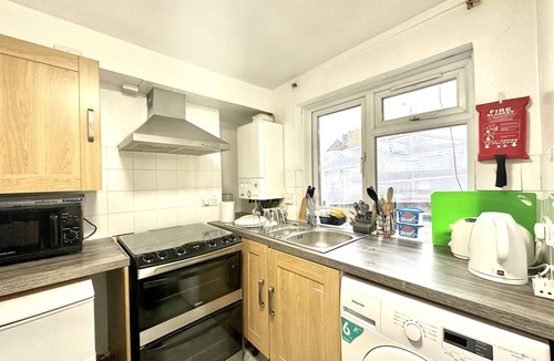 Euston House | Kings Cross Apartments (Flat B)
