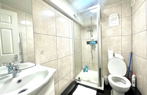 Euston House | Kings Cross Apartments (Flat B)