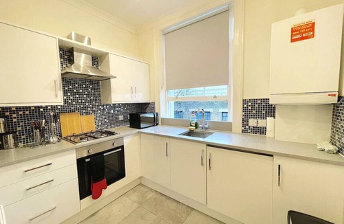 Angel Apartment | Kings Cross St Pancras Oasis