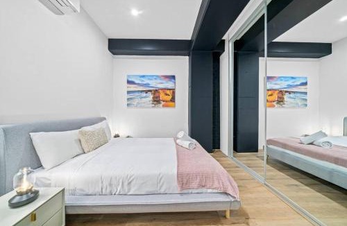 Newtown Apartment | King’s Deluxe in Newtown
