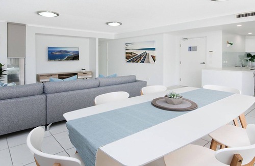 Kings Beach Apartment | Kings Edge Unit 2 Kings Beach QLD