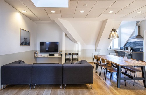 Copenhagen City Centre Apartment | Kings Garden 2 by Daniel&Jacob’s