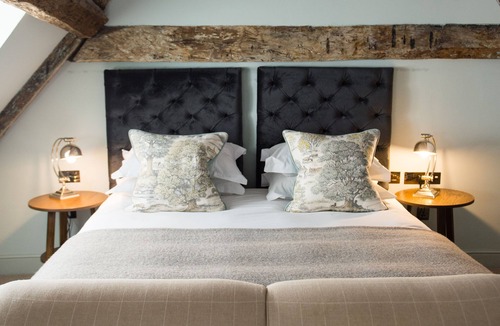Cirencester Hotel | Kings Head