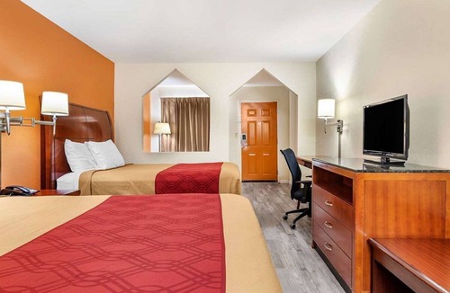 LaFayette Hotel | Kings Inn