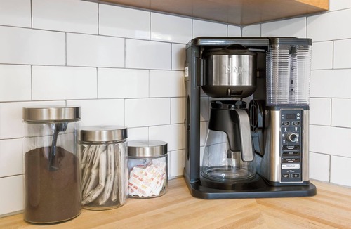 Joplin House | Kings, Kitchens & Comfort In Modern Cedar Home