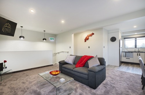 Rotorua Apartment | Kings On Peace