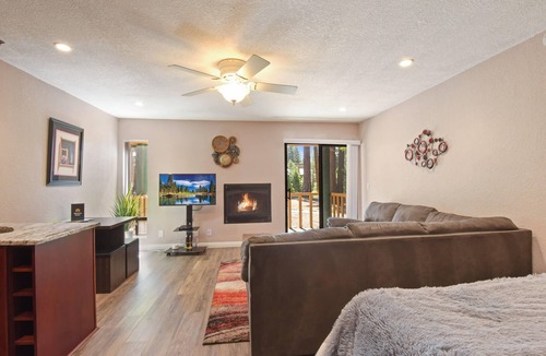 Kings Beach Condo | Kings Run Retreat | Patio