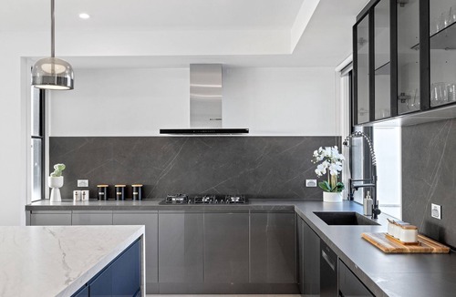 San Remo House | Kings View in San Remo