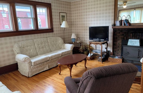 Ashfield-Colborne-Wawanosh House | Kingsbridge in the Country, near Lake Huron