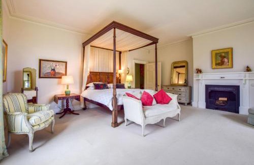 Kingscote House | Kingscote Park House