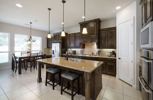 Frisco Cottage | Kingsford House