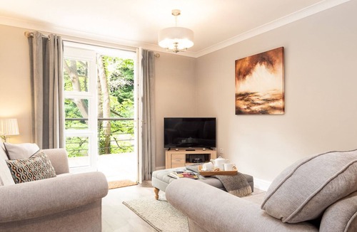 Durham Apartment | Kingsgate Bridge View