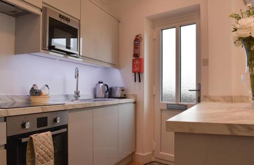 Darenth House | Kingsley Cottage