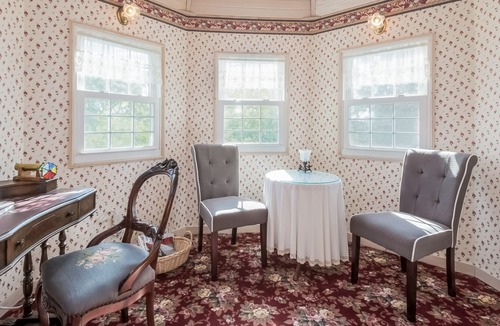 Fennville Bed & Breakfast | Kingsley House Bed & Breakfast