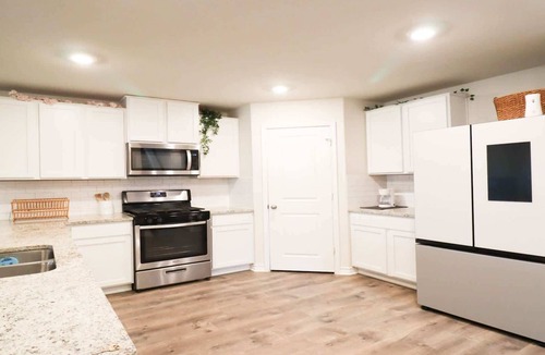 Medina Valley House | Kingsley Oasis - 12mins to Lackland AFB