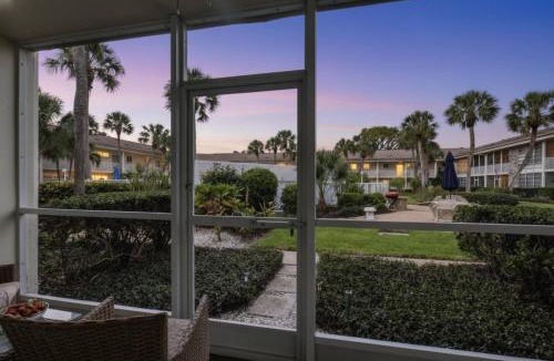 Saint Armands Key House | Kingston Arms 1st Floor Right