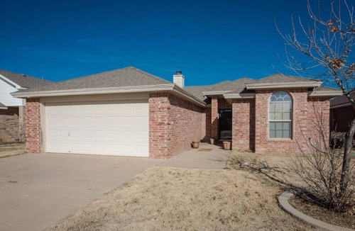 Lubbock House | Kingston House - 3BR/2BA - Pet Friendly