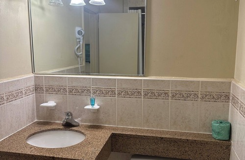 Kingston Hotel | Kingston Motel