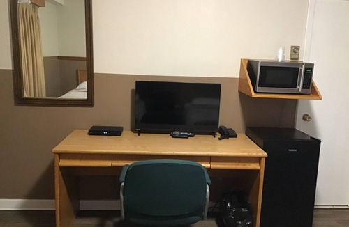 Thunder Bay Hotel | Kingsway Inn Motel