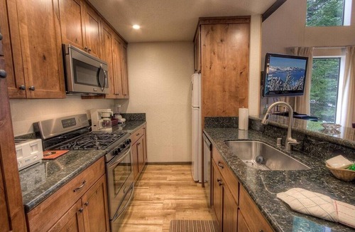 Kings Beach Condo | Kingswood Cornerview 4 Bedroom Home by RedAwning