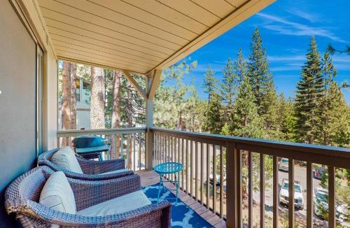 Kings Beach Apartment | Kingswood Village 244