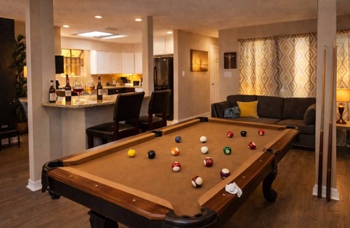 Kingwood House | Kingwood Escape – 6BR w/Heated Pool |Near IAH