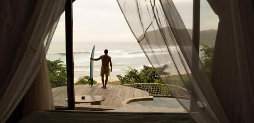 Sekongkang Cabin | Kini Resort - Oceanfront Bamboo Eco Lodges